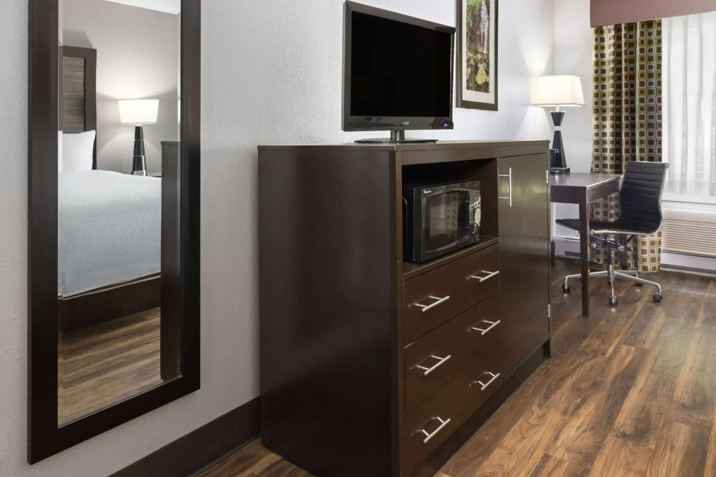 La Quinta Inn by Wyndham Buffalo Airport - Général