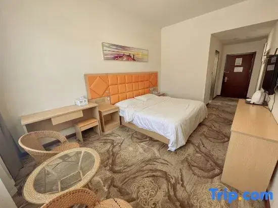 Deluxe Double room (full double bed)