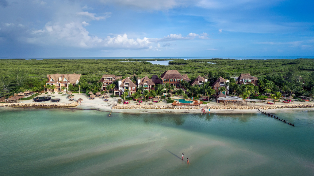 Beach & Waterfront