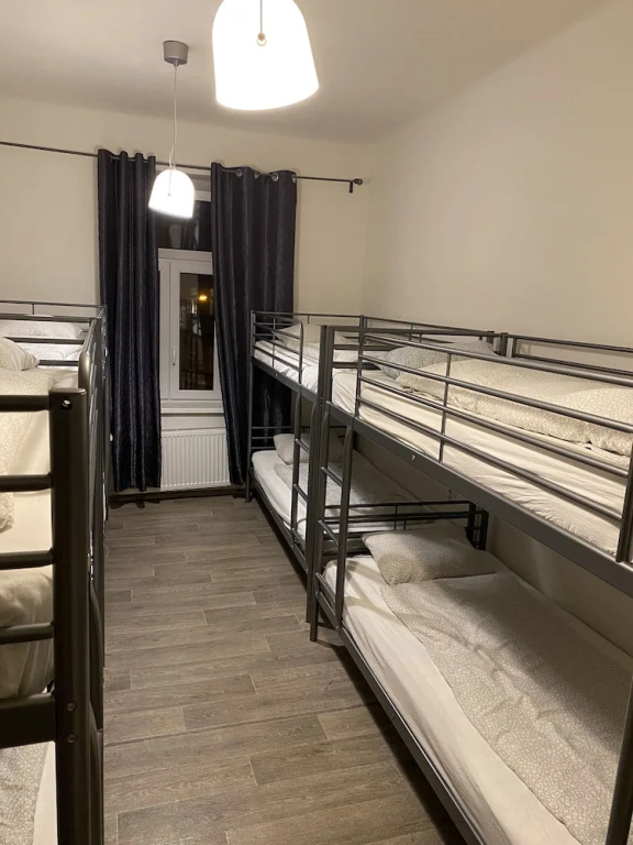 Standard Sextuple room
