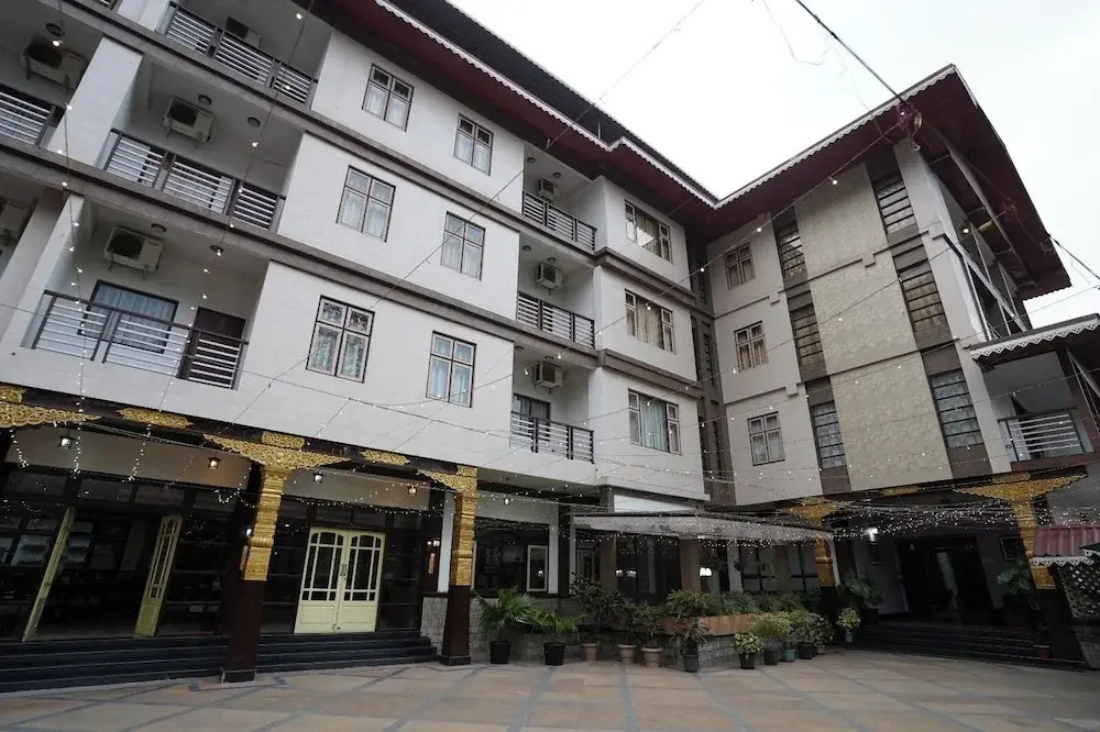 Terrace Valley Hotel