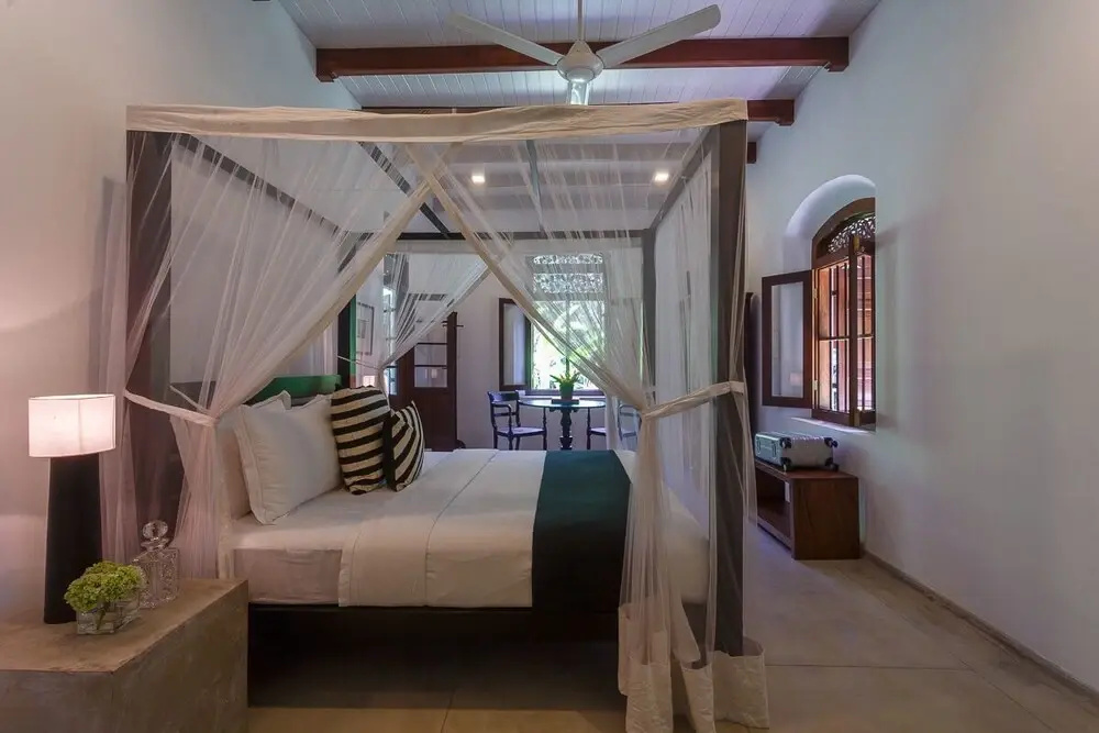 Deluxe Double room with river view (full double bed)