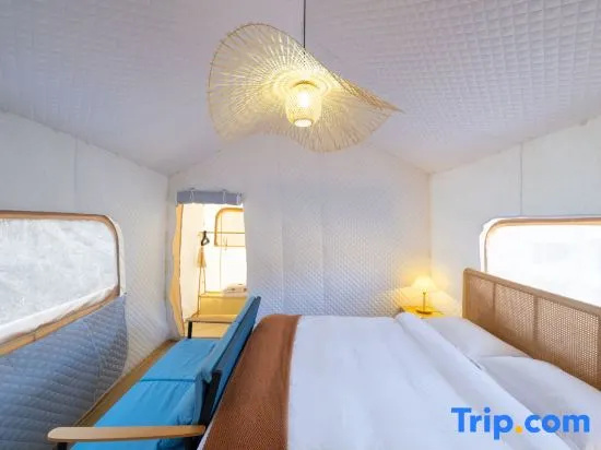 Tent (full double bed)