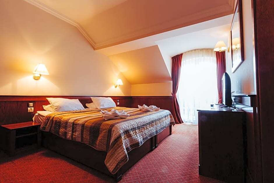 Hotel Ködmön Eger by null