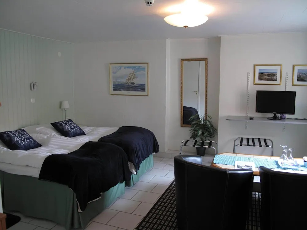 Grand room