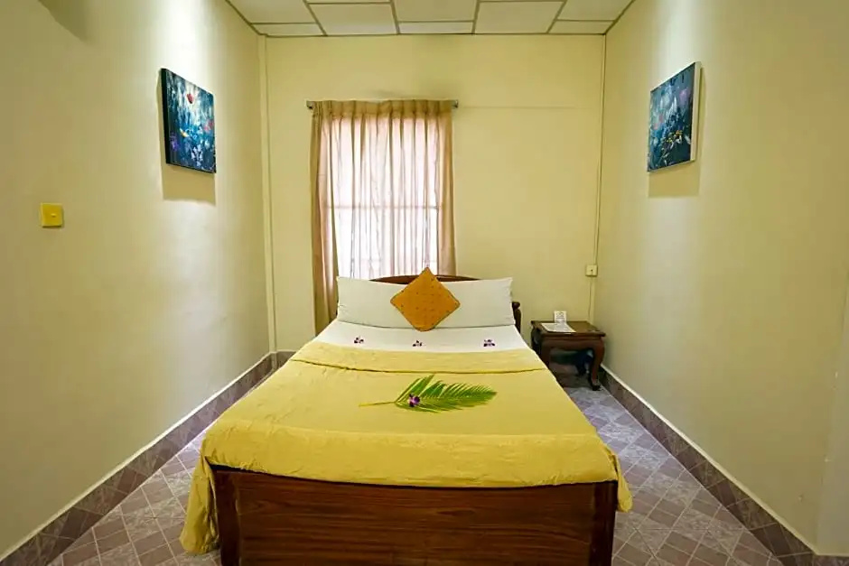 Economy room