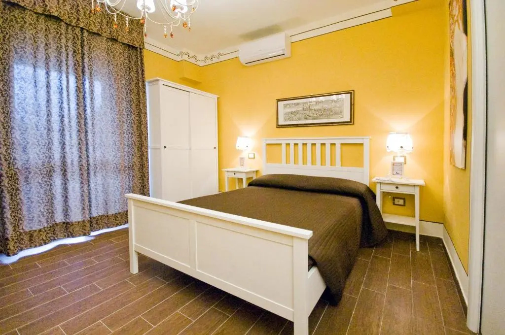 Budget in Separate Building Double room (full double bed)