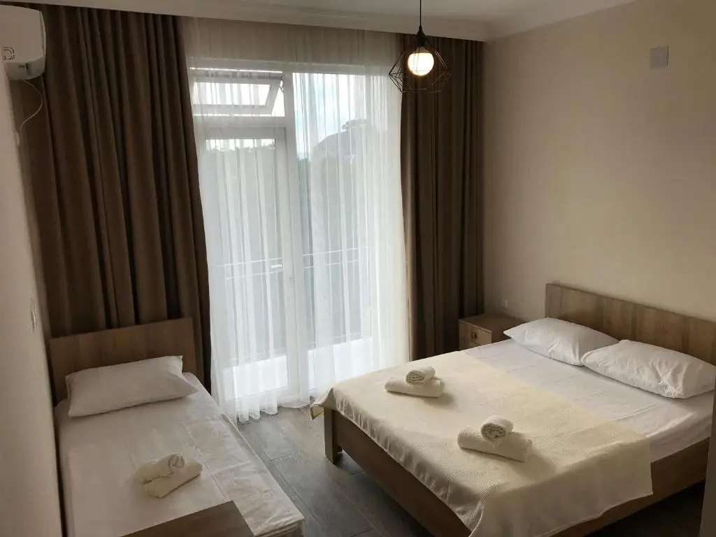 Economy room