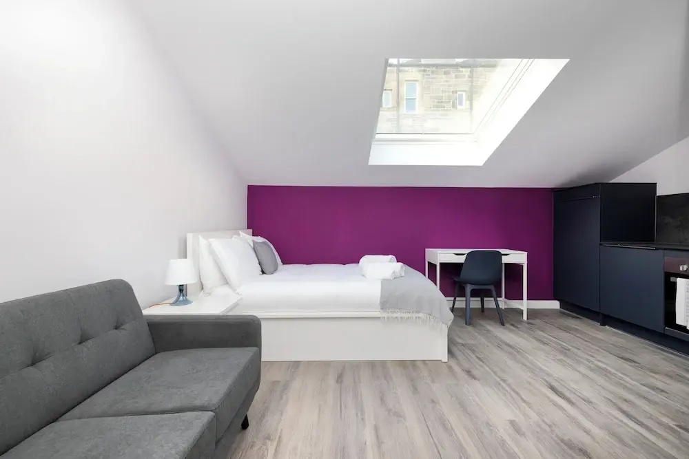 JOIVY Deluxe Studio near The Meadows