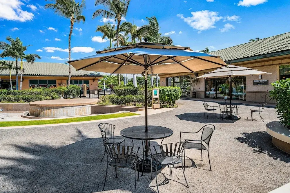 Spacious Townhome - Stunning Golf Course Views - Pool & Fitness- Vrkcv