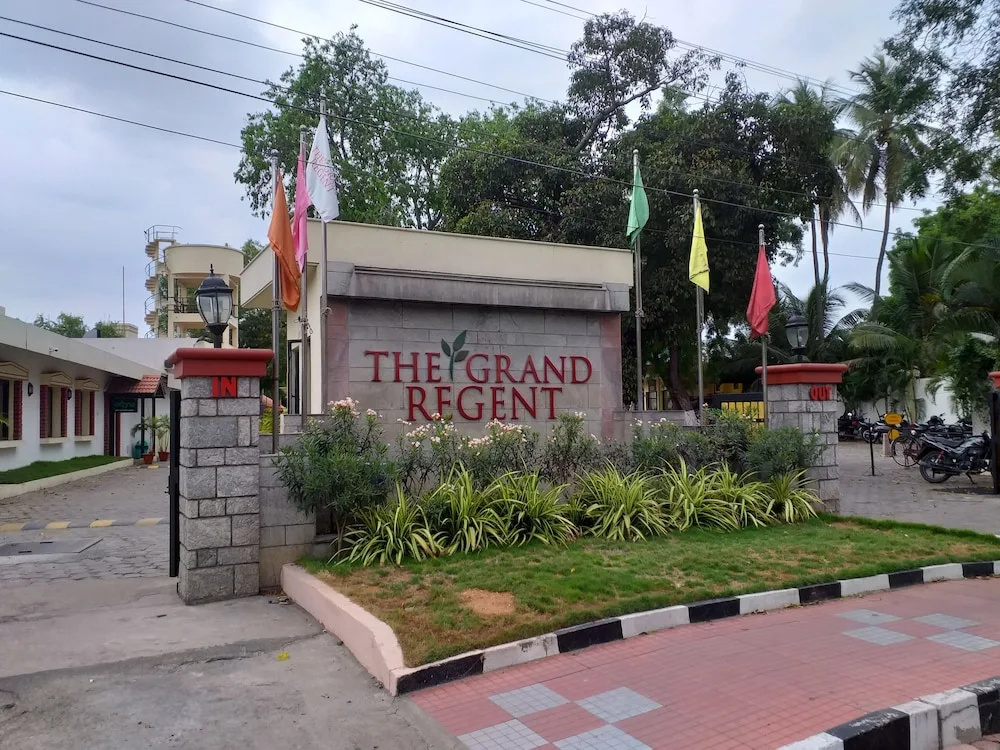 The Grand Regent - Général