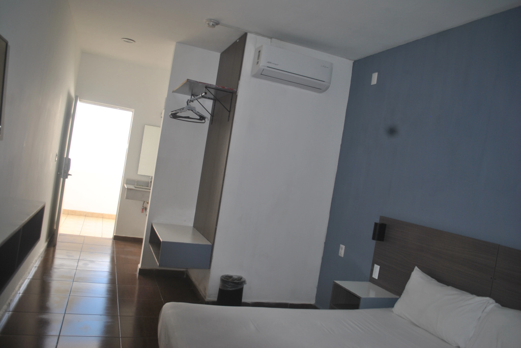 Alo Select Mazatlan — 4