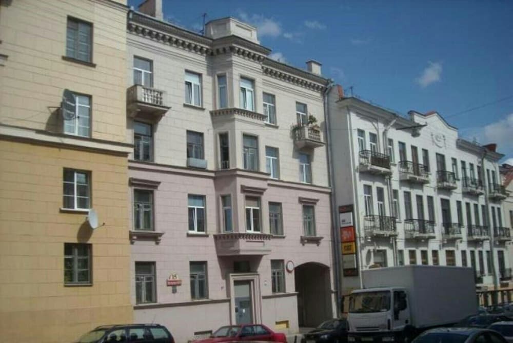 Минск: Курортный отель Апартаменты и спа StudioMinsk в центре