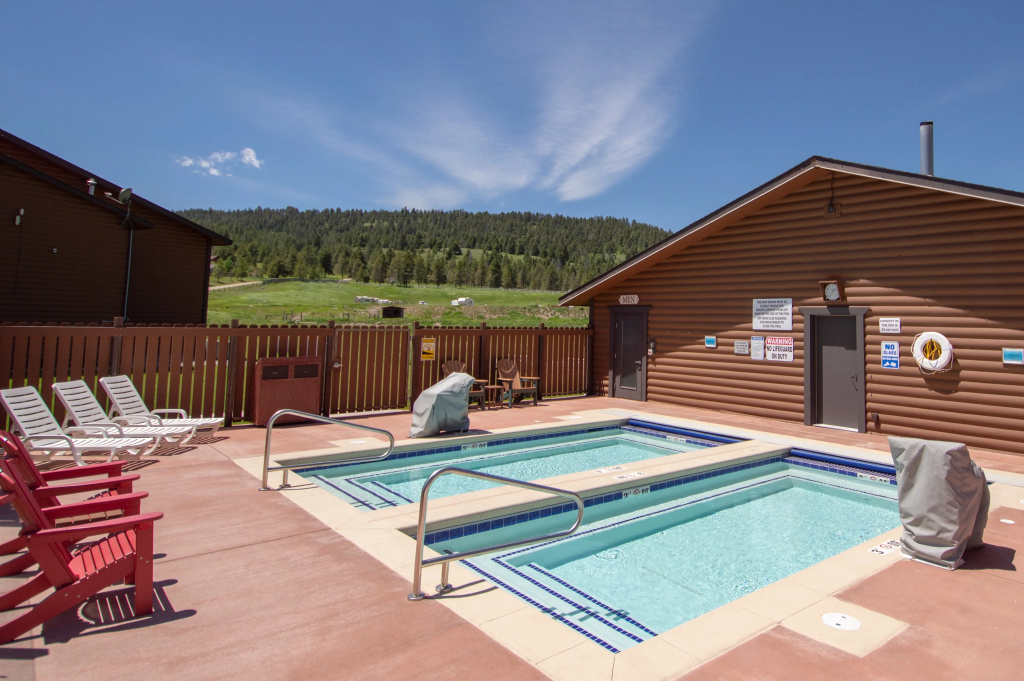 Buck's T-4 Lodge - Général