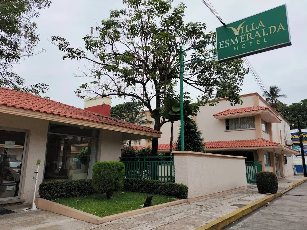 Hotel Villa Esmeralda