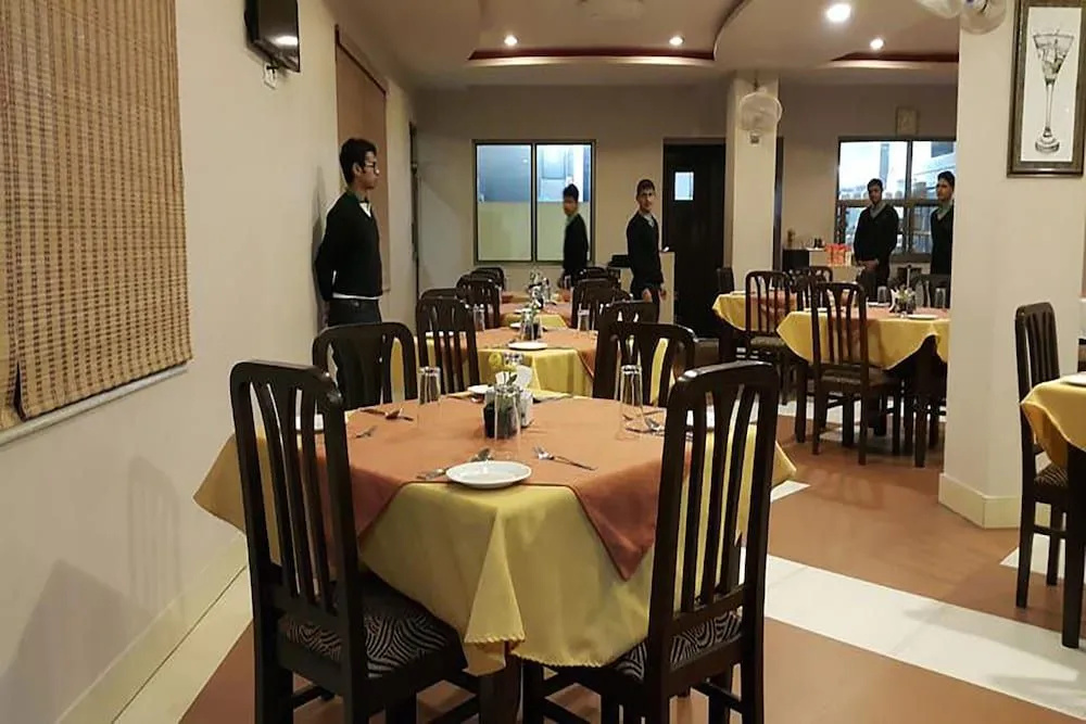 Darcys International Hotel - Général