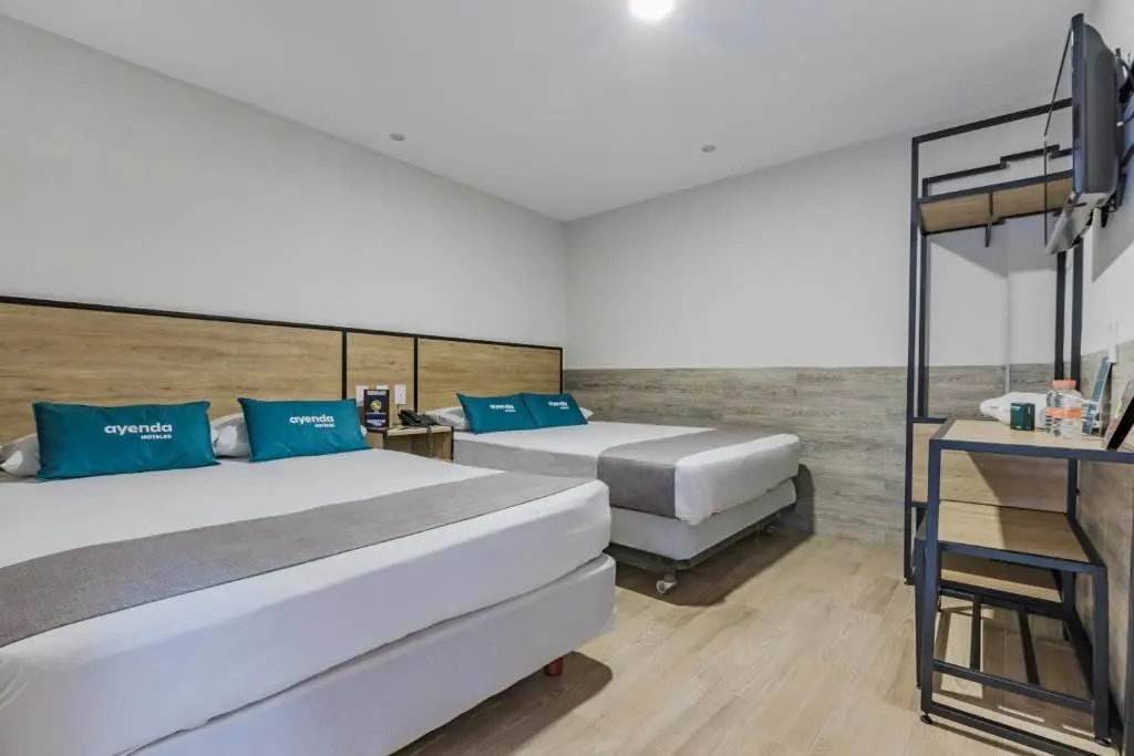Standard Quadruple room