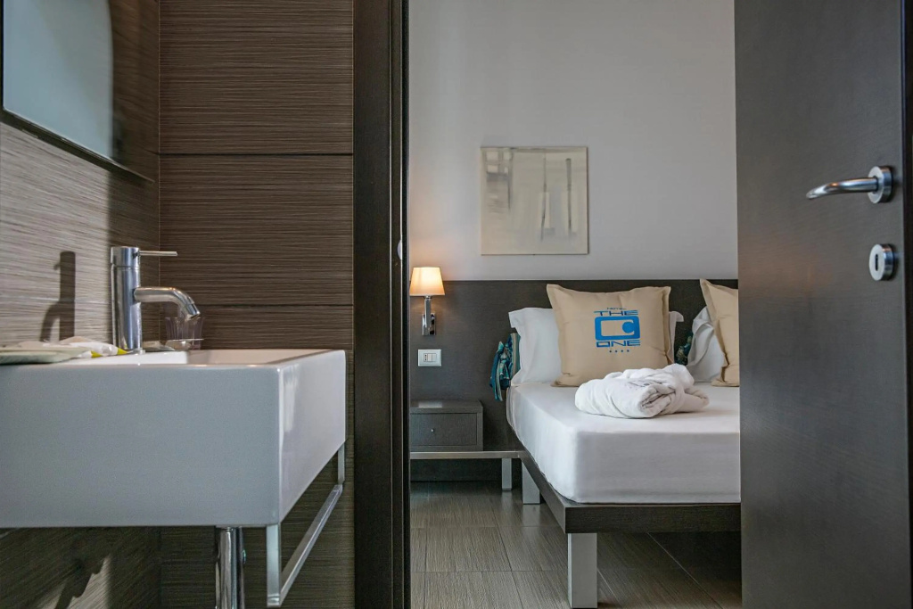 Hotel The One — 5