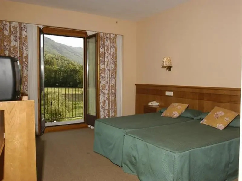 Standard Quadruple room with balcony
