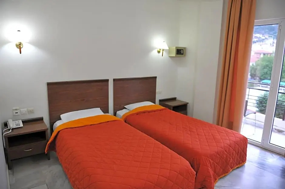Edelweiss Hotel - Chambres