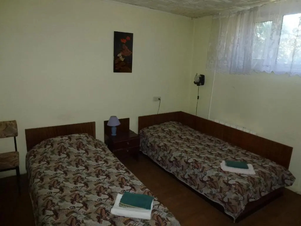 Economy room