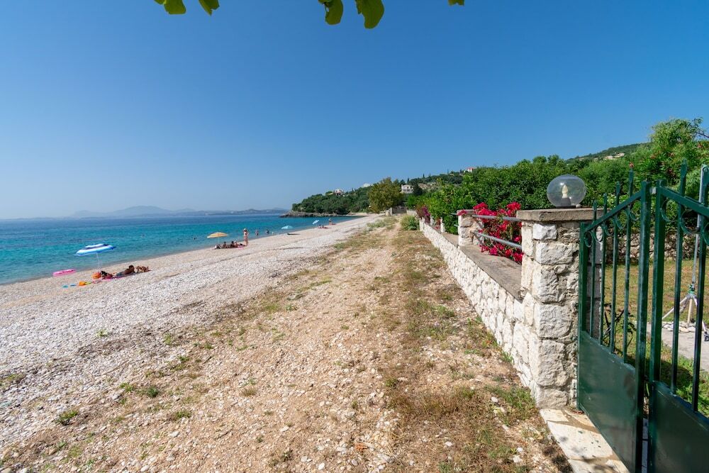 gallery_image_hidden_11