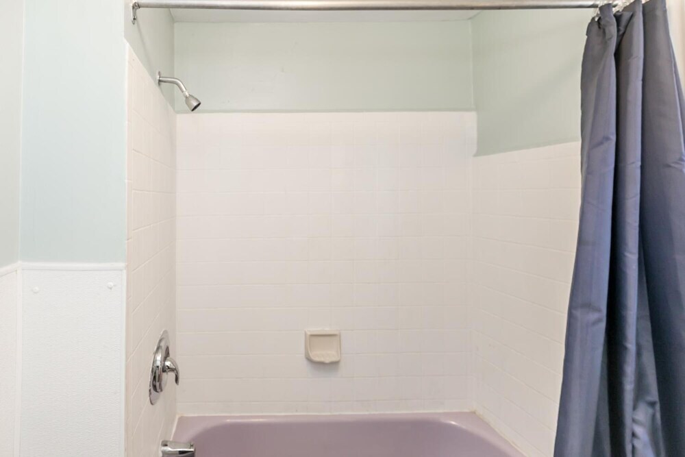 gallery_image_hidden_8