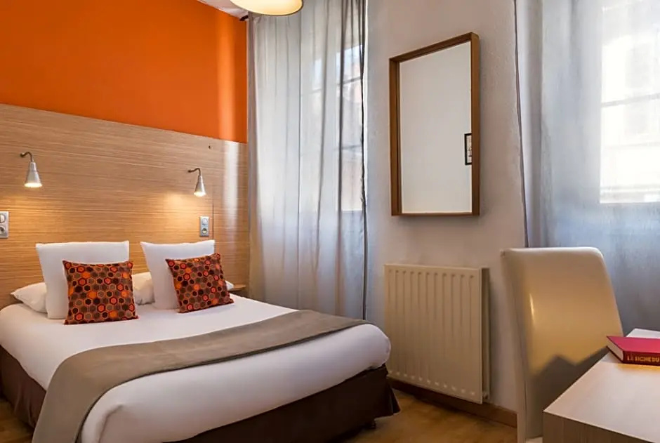Hôtel Edmond Rostand - Chambres