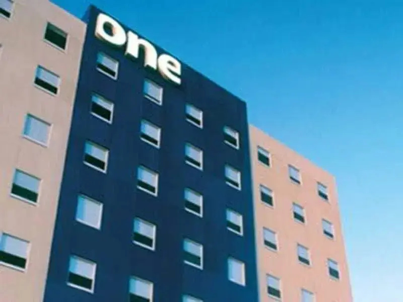 BH Business Hotel Group
