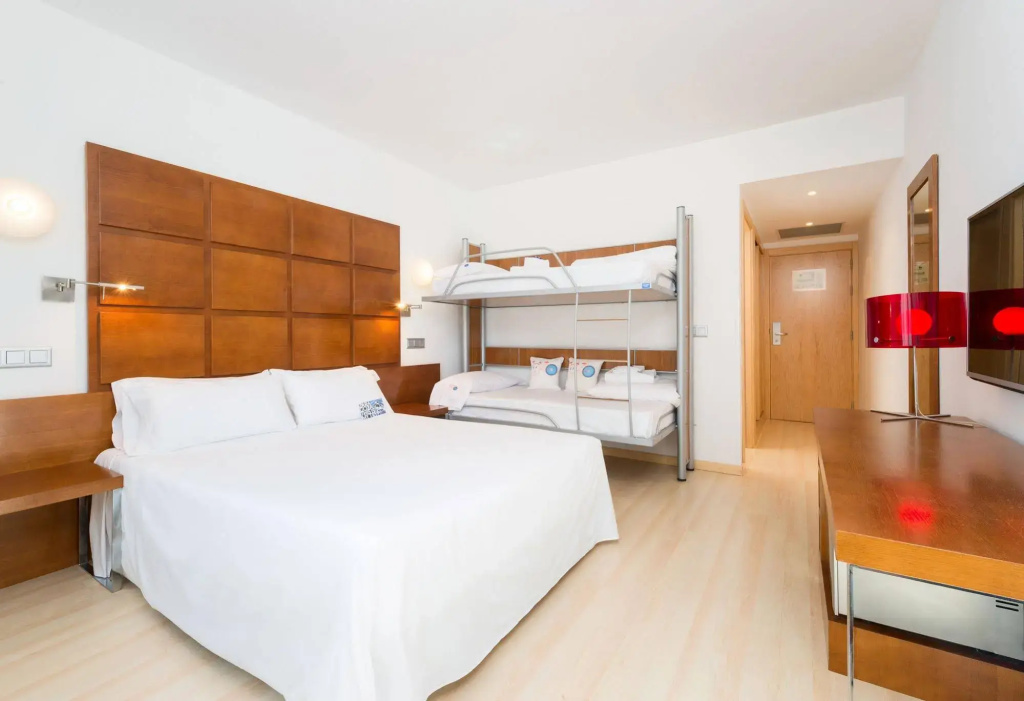 Hotel photo 30
