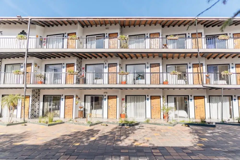 Americas Best Value Inn - Posada El Rey Sol