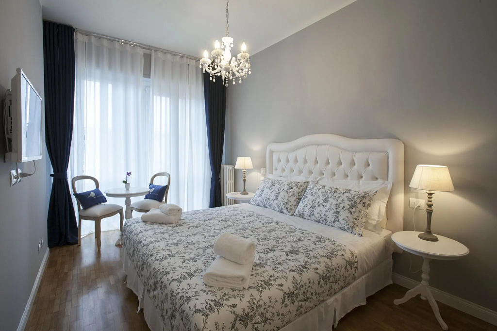 Standard room with balcony