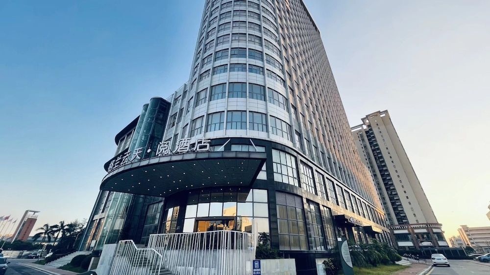 The Skytel Hotel Exhibition Centre in Shenzhen