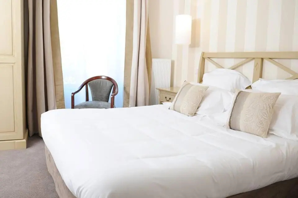 Comfort room