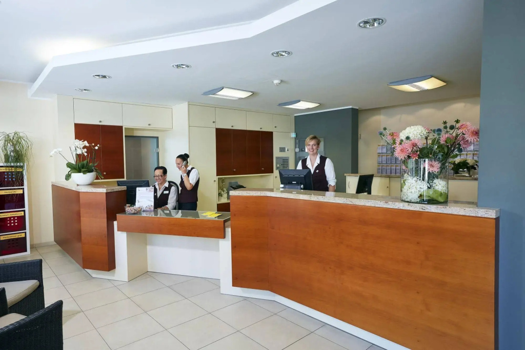 Hotel photo 12