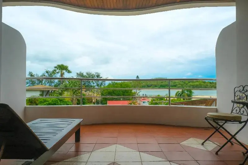 Standard Double room with balcony and with garden view (full double bed)
