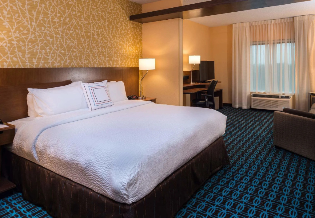 Fairfield Inn & Suites Orlando East/UCF Area