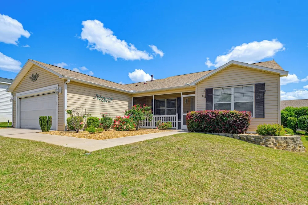 2 Mi to Lake Sumter Landing: Home in The Villages