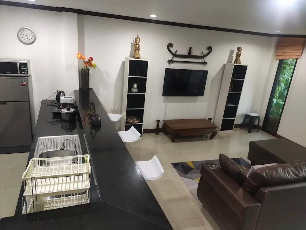 Апартаменты Дуплекс с 2 комнатами с балконом в BEA Apartment