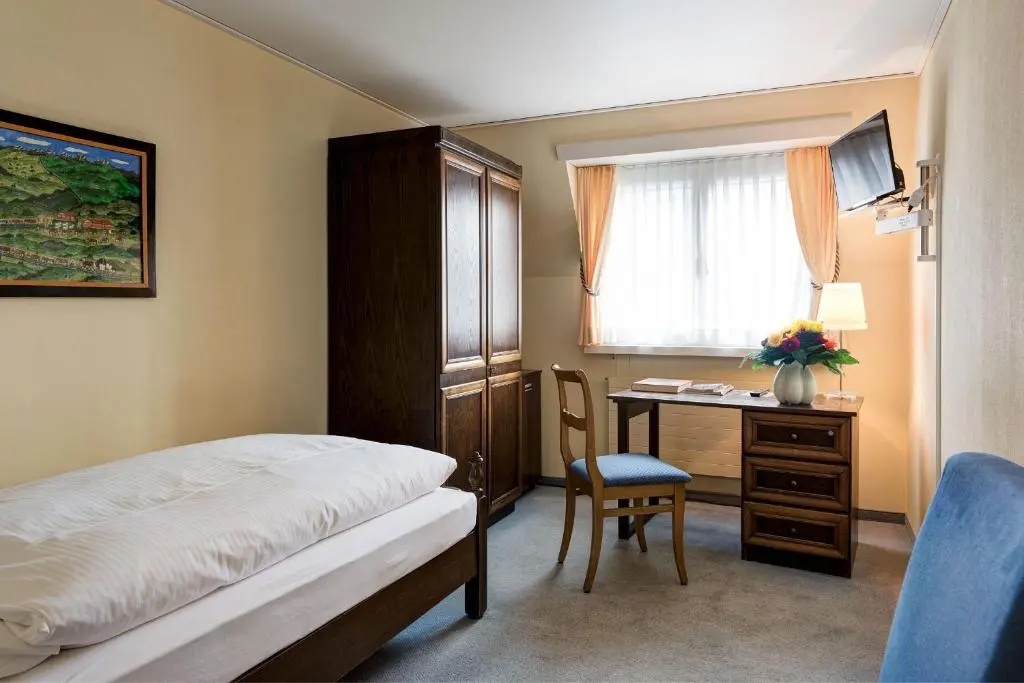 Hotel Restaurant Linde - Chambres