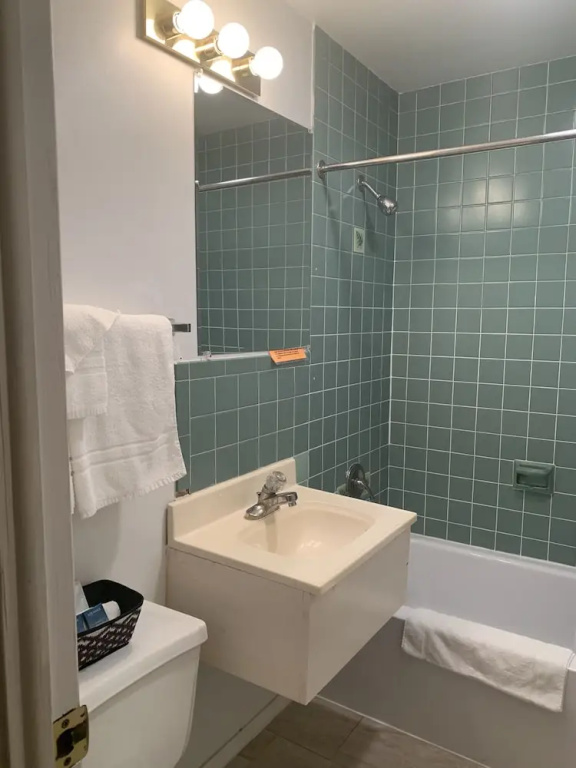 Classic Quadruple room