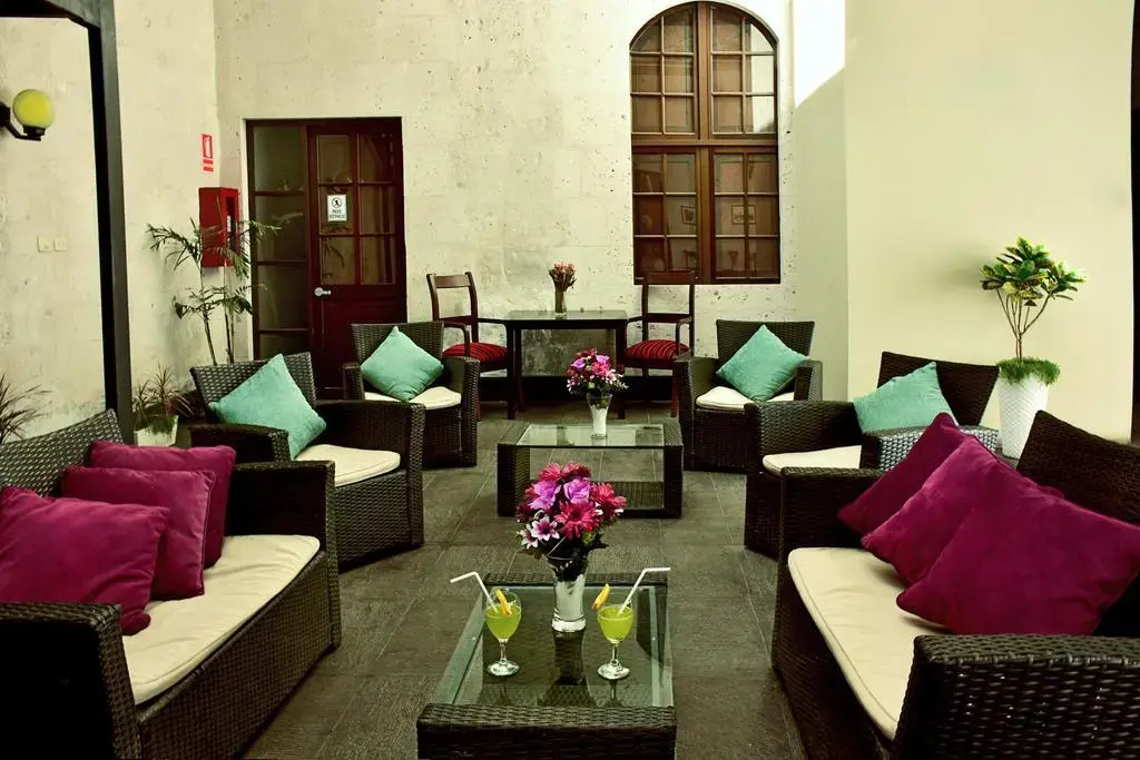Hotel photo 12