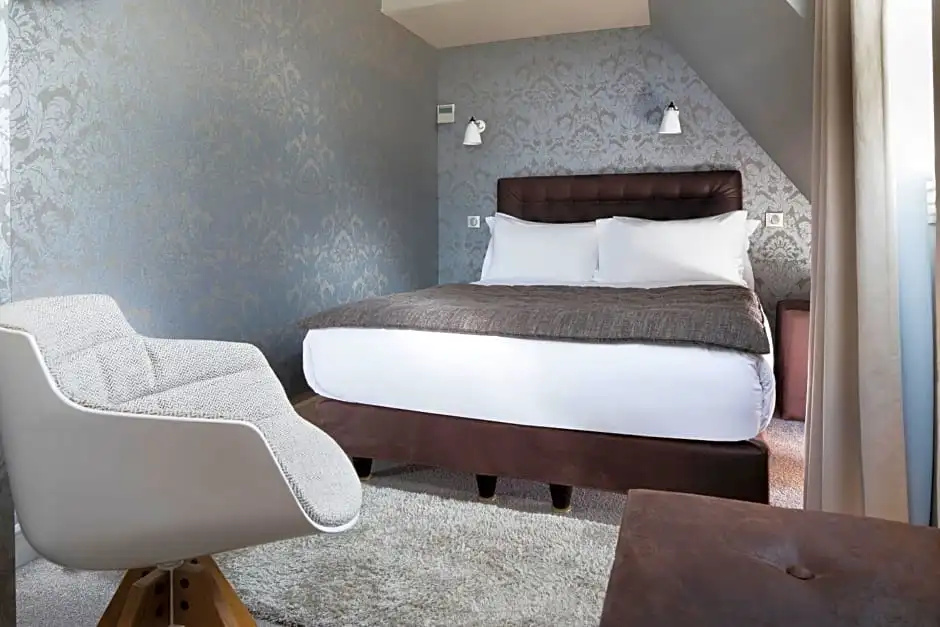 Hôtel Madeleine Haussmann 77