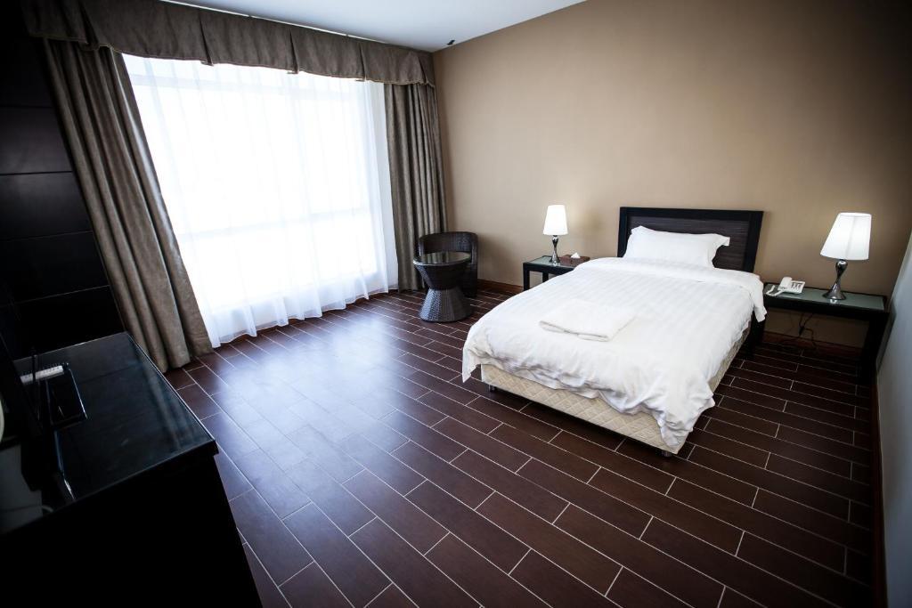 Putatan Platinum Hotel