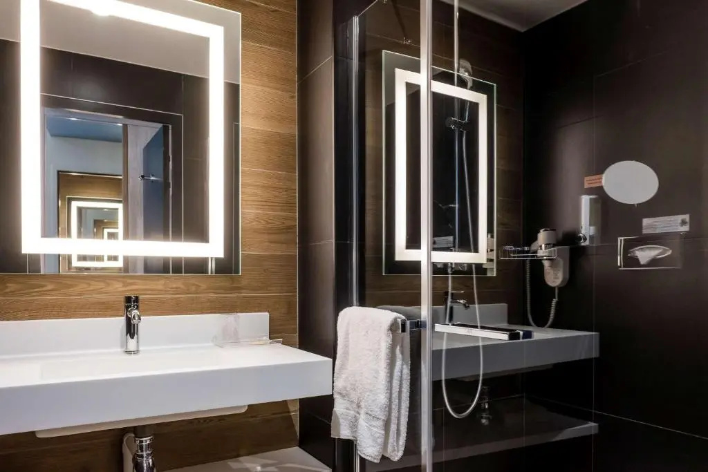 Brit Hotel Ker Lann Aeroport - Parc Expo - Chambres