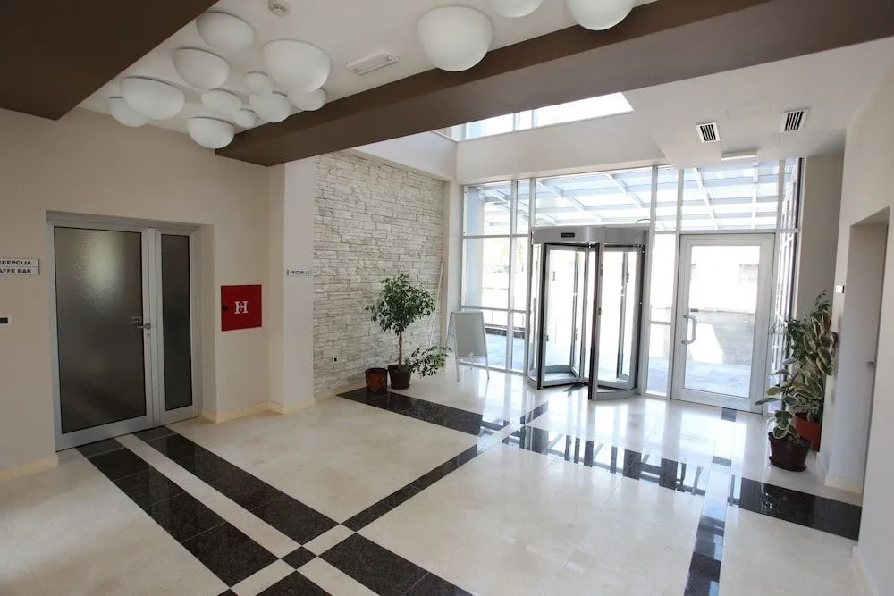 Hotel photo 12