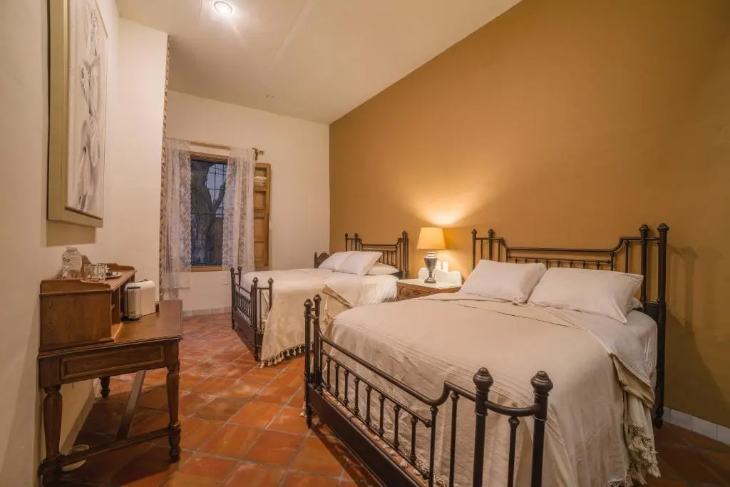 Deluxe Quadruple room