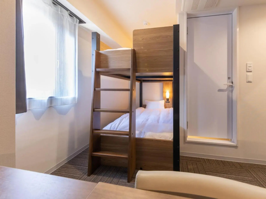 Отель Tosei Hotel & Seminar Makuhari в Нарасино