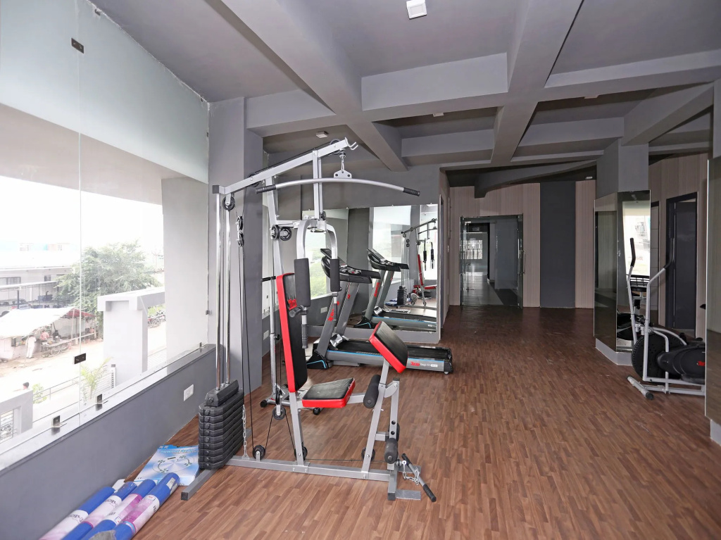 OYO 9670 GG Holiday Apartment
