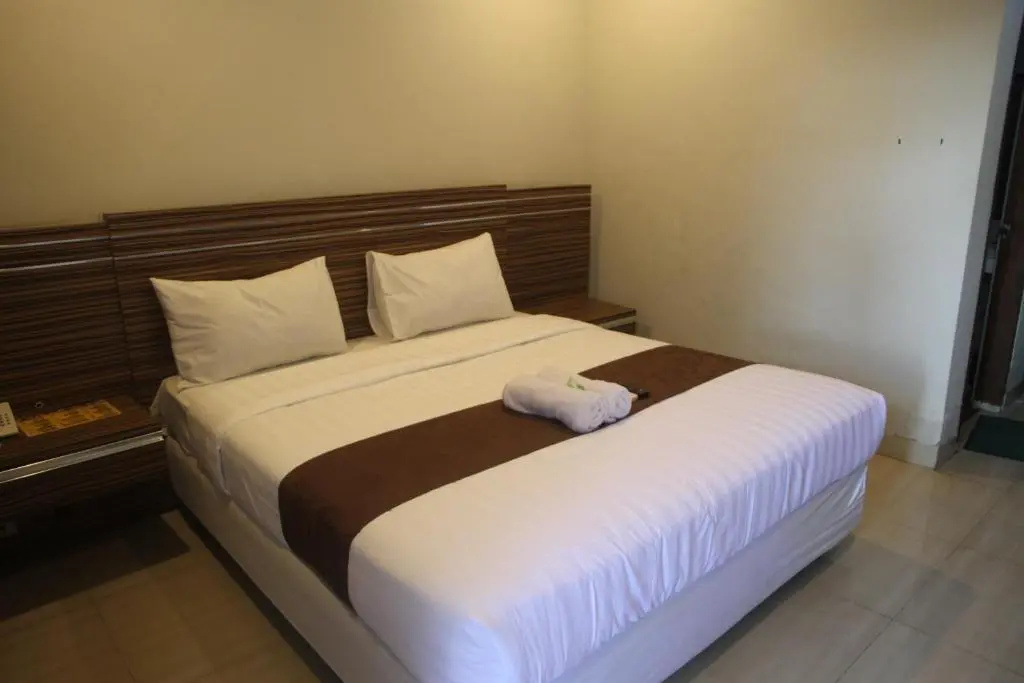 Superior Double room (full double bed)
